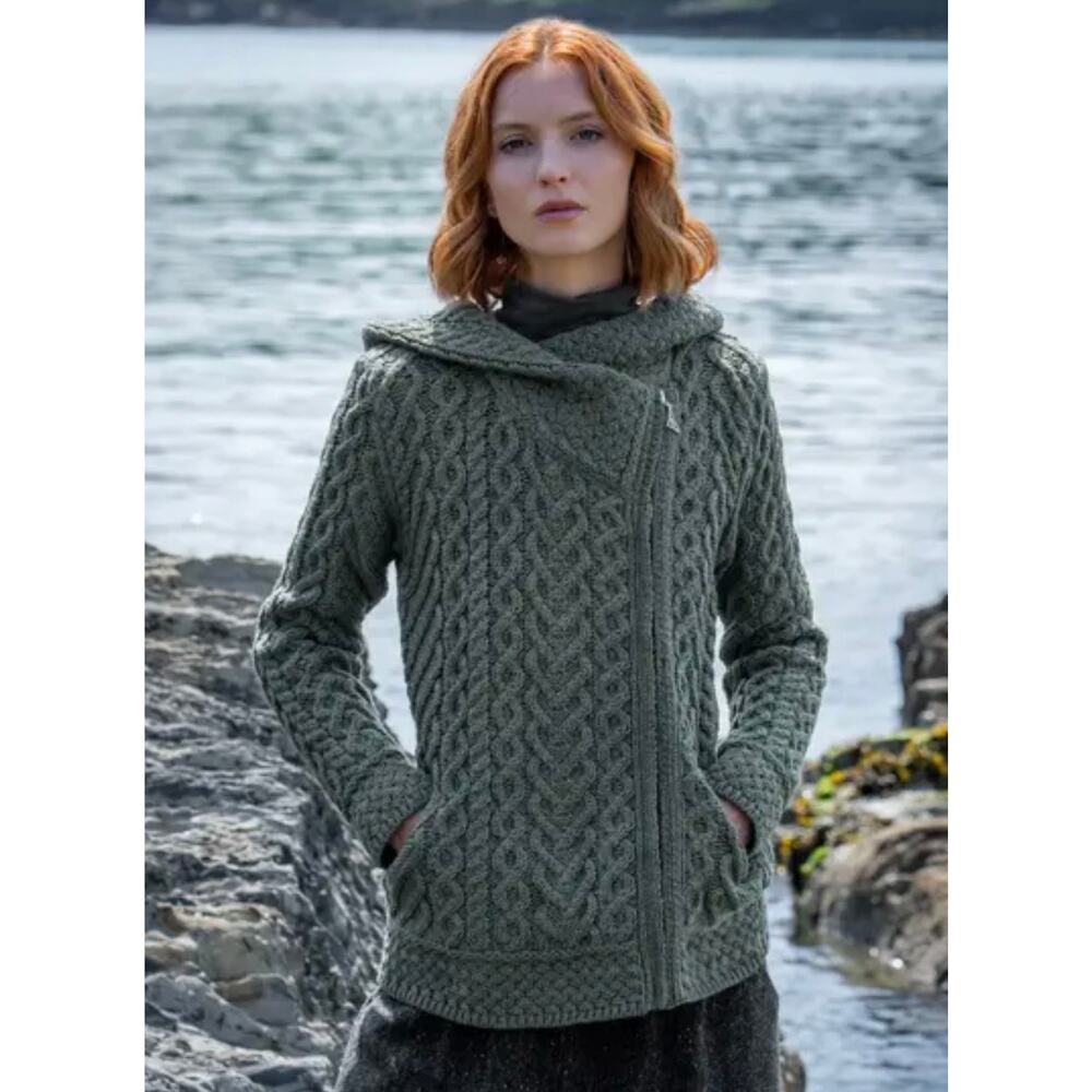 Blarney Woolen Mills Aran hooded‎ cardigan Size Large Wool